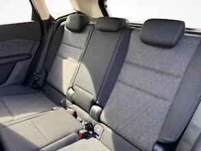 https://vehicle.imgix.net/4269930/c6460818-6edd-436d-a3a6-d8d9e3898b49.jpg