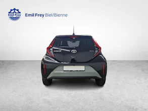 https://vehicle.imgix.net/4269944/8a58296b-3413-4541-9a1e-45b99816b339.jpg