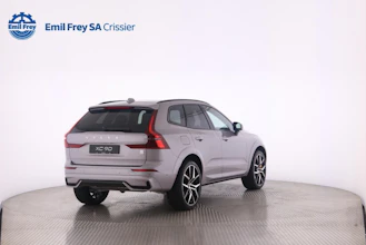 https://vehicle.imgix.net/4269994/296b5118-5e07-410a-b70f-6ca323ad9549.jpg