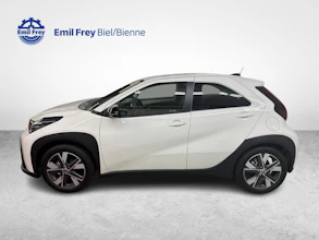https://vehicle.imgix.net/4270004/8d005990-9bca-4d2a-bc86-6d1ac3dd2f19.jpg