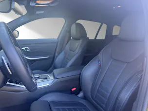 BMW 330e xDrive SAG Touring