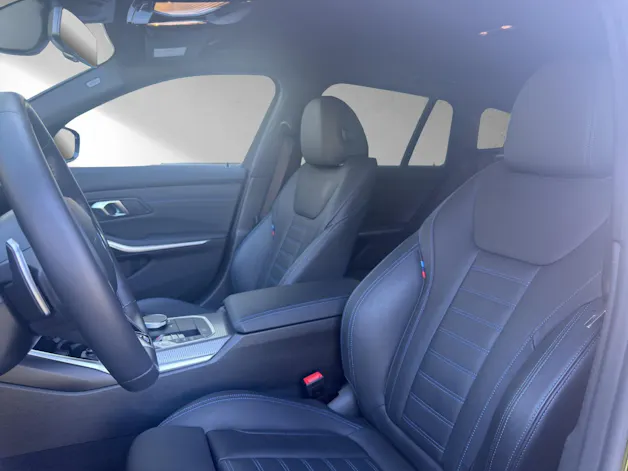 BMW 330e xDrive SAG Touring