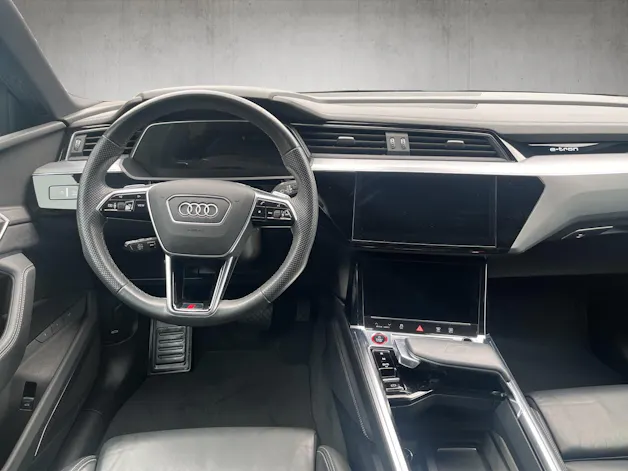 Audi e-tron S quattro