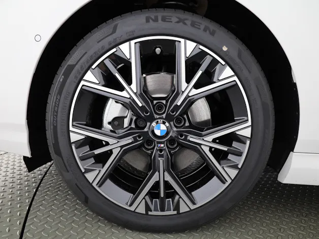 BMW 120i