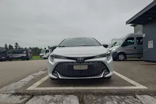 Toyota Corolla 2.0 HSD GR-S