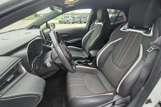Toyota Corolla 2.0 HSD GR-S