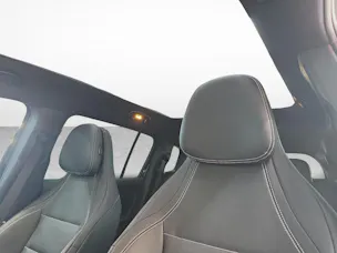 MERCEDES-BENZ GLB 220 4MATIC AMG Line