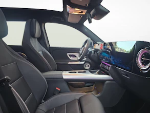 https://vehicle.imgix.net/4270166/96984688-7e79-4064-b77b-dce7b1d5d7bc.jpg