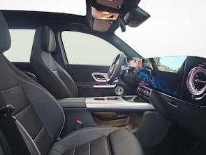 Fahrzeugbild MERCEDES-BENZ GLB 220 4MATIC AMG Line