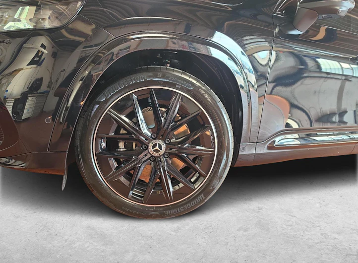 Fahrzeugbild MERCEDES-BENZ GLB 220