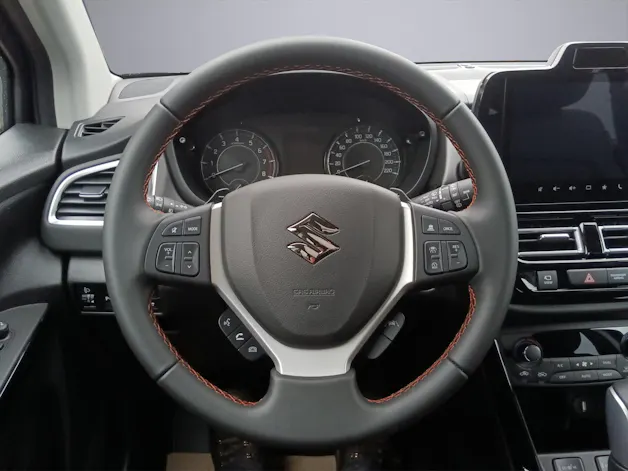 Suzuki S-Cross 1.4 T Black Edition Top Hybrid 4x4