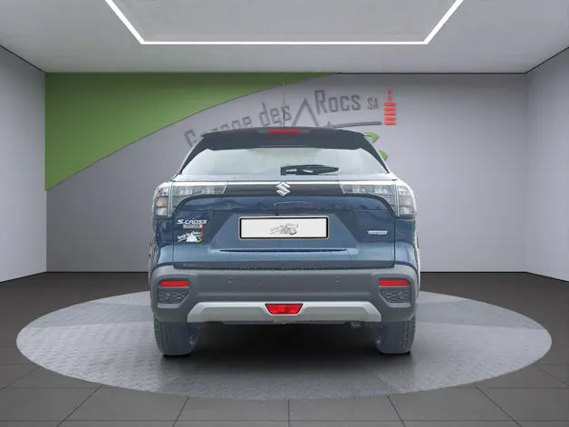 Suzuki S-Cross 1.4 T Black Edition Top Hybrid 4x4