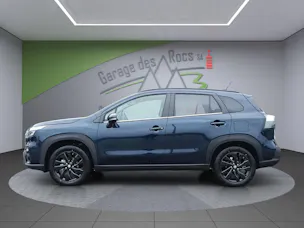 Suzuki S-Cross 1.4 T Black Edition Top Hybrid 4x4