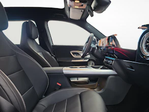 https://vehicle.imgix.net/4270182/6163e56a-173b-4434-a9b5-dd99b41edcb8.jpg
