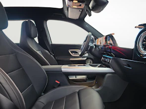 Fahrzeugbild MERCEDES-BENZ GLB 220 4MATIC AMG Line
