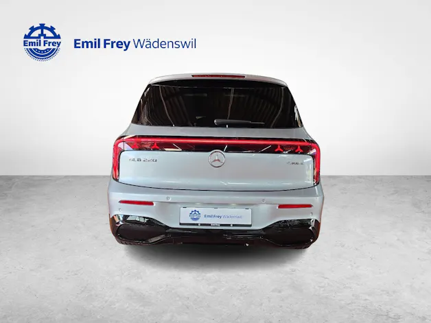 MERCEDES-BENZ GLB 220 4MATIC AMG Line