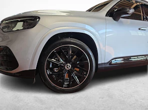 Fahrzeugbild MERCEDES-BENZ GLB 220 4MATIC AMG Line