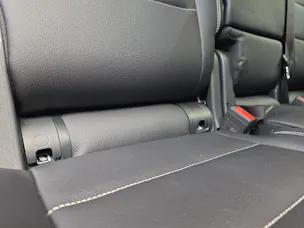 MERCEDES-BENZ GLB 220 4MATIC AMG Line