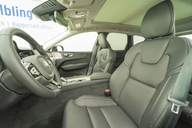 Volvo XC60 2.0 T8 TE Ultra Dark eAWD