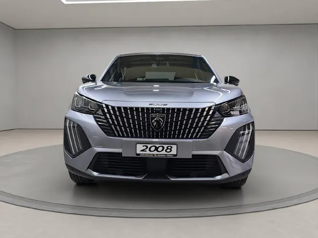 Peugeot 2008 1.2 Hybrid 145 Allure