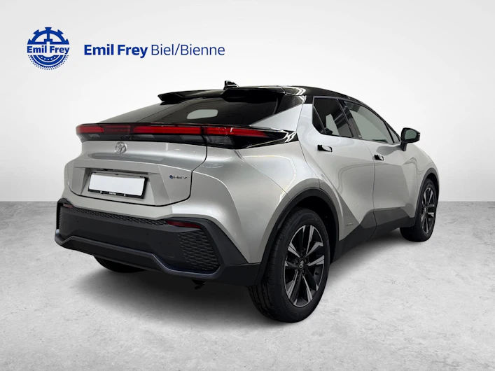 image du véhicule TOYOTA C-HR