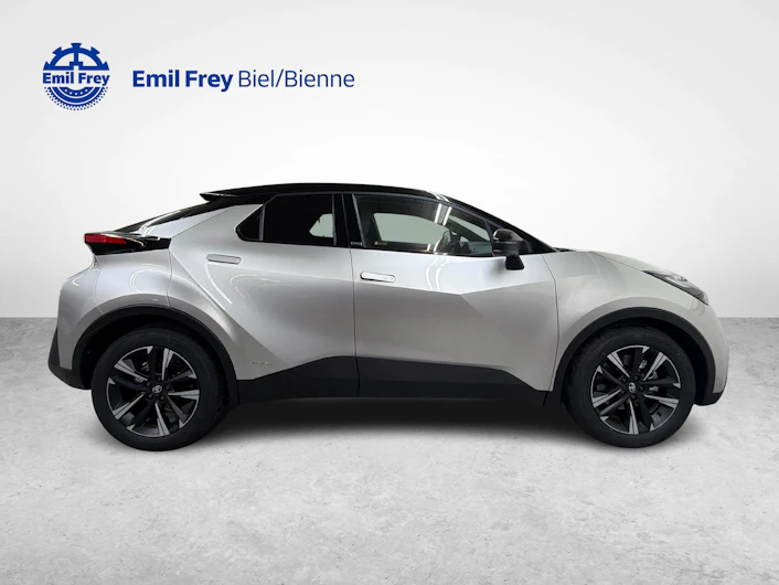 image du véhicule TOYOTA C-HR