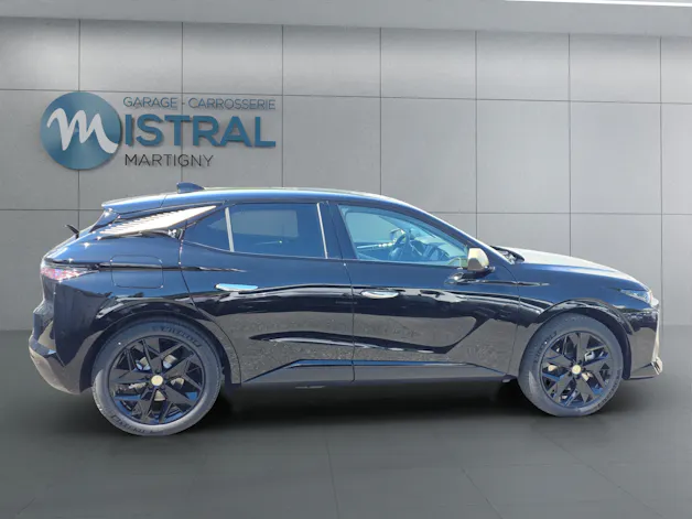 DS Automobiles No4 1.6 E-Tense Performance Line