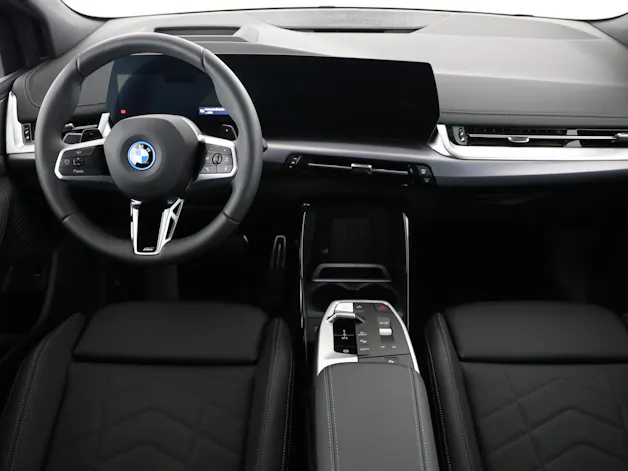 BMW 230e xDrive paddles Active Tourer