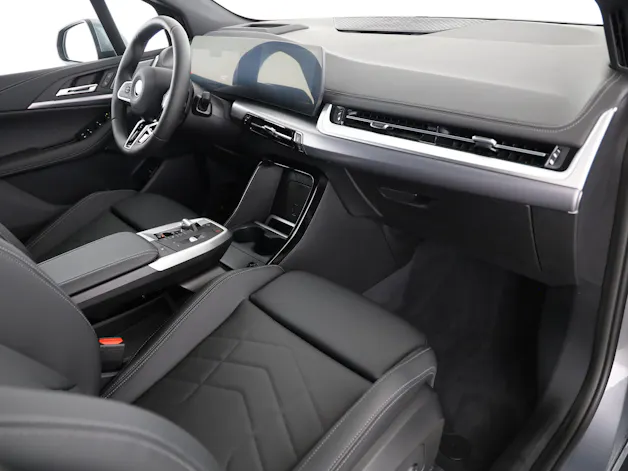BMW 230e xDrive paddles Active Tourer
