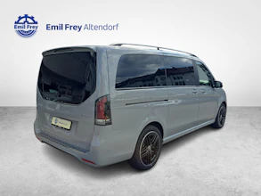 https://vehicle.imgix.net/4270373/b97c1571-c75b-421b-a7ef-6455d7aa11cc.jpg