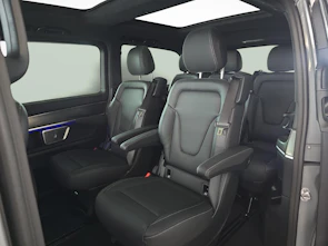 image du véhicule MERCEDES-BENZ V 300 d Excl. Swiss Ed. lang 4MATIC Van