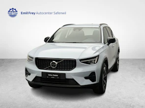 Fahrzeugbild VOLVO XC40 2.0 B3 MH Plus Dark