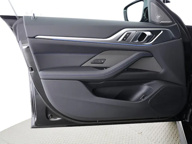 BMW i4 M60
