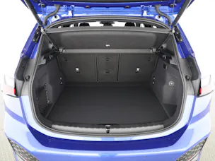 BMW 230e xDrive paddles Active Tourer