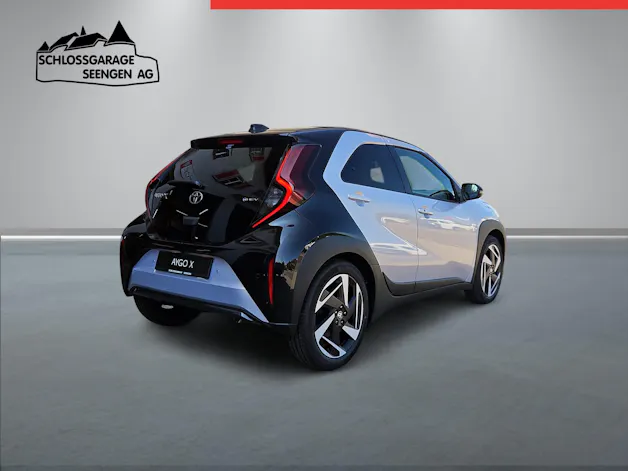 Toyota Aygo X 1.5 VVT-i HSD Style