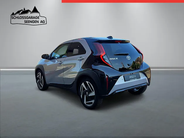 Toyota Aygo X 1.5 VVT-i HSD Style