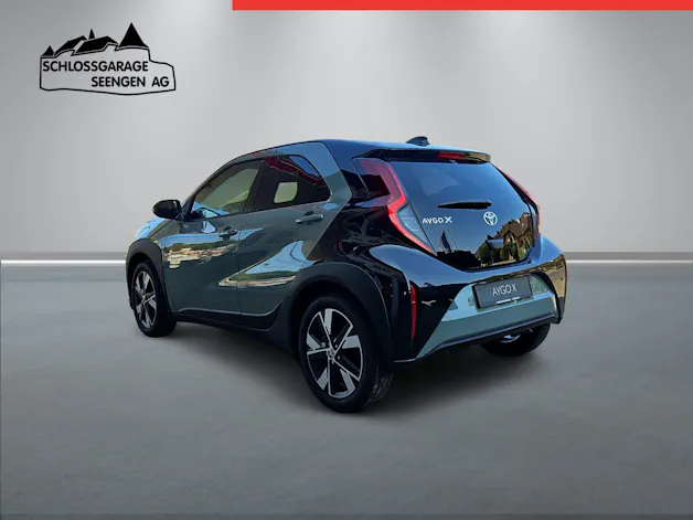 Toyota Aygo X 1.5 VVT-i HSD Trend