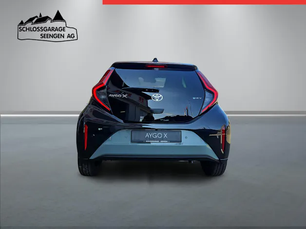 Toyota Aygo X 1.5 VVT-i HSD Trend