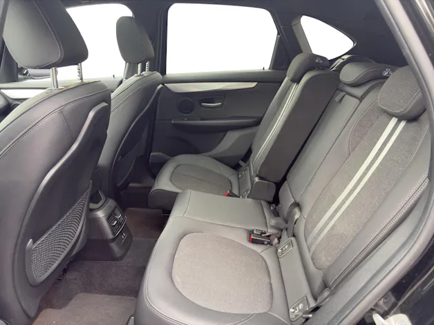 BMW 218d xDrive Active Tourer