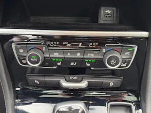 BMW 218d xDrive Active Tourer