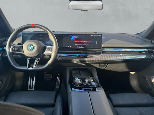 BMW i5 M60 xDrive 📍 ** Action de leasing à 1.9% **