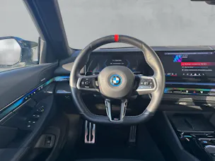 BMW i5 M60 xDrive 📍 ** Action de leasing à 1.9% **