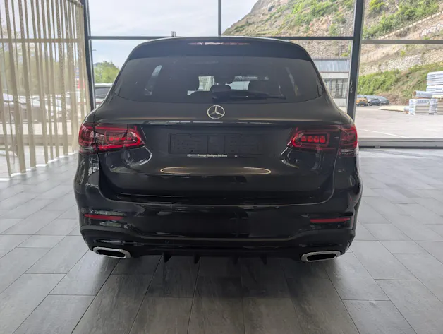 Mercedes-Benz GLC 200 AMG Line 4m