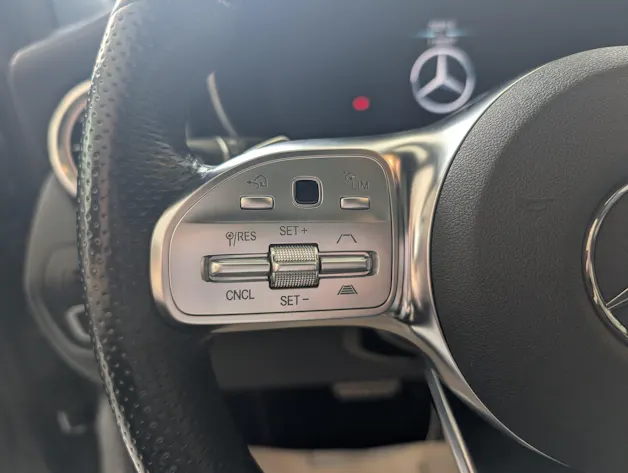 Mercedes-Benz GLC 200 AMG Line 4m
