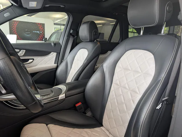 Mercedes-Benz GLC 200 AMG Line 4m