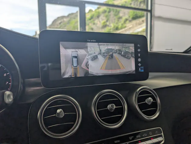 Mercedes-Benz GLC 200 AMG Line 4m