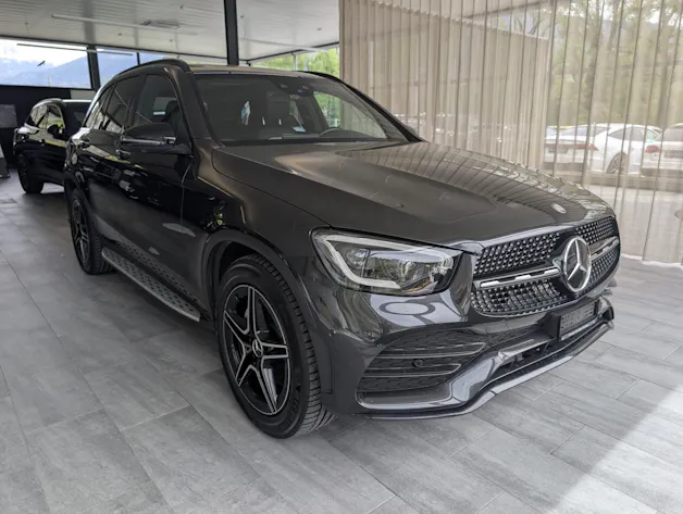 Mercedes-Benz GLC 200 AMG Line 4m