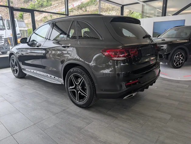 Mercedes-Benz GLC 200 AMG Line 4m