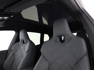 BMW iX M70