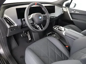 BMW iX M70